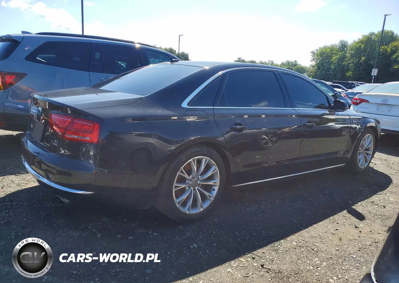 2011 Audi A8 L Quattro VIN:WAURVAFD5BN008333 - 3