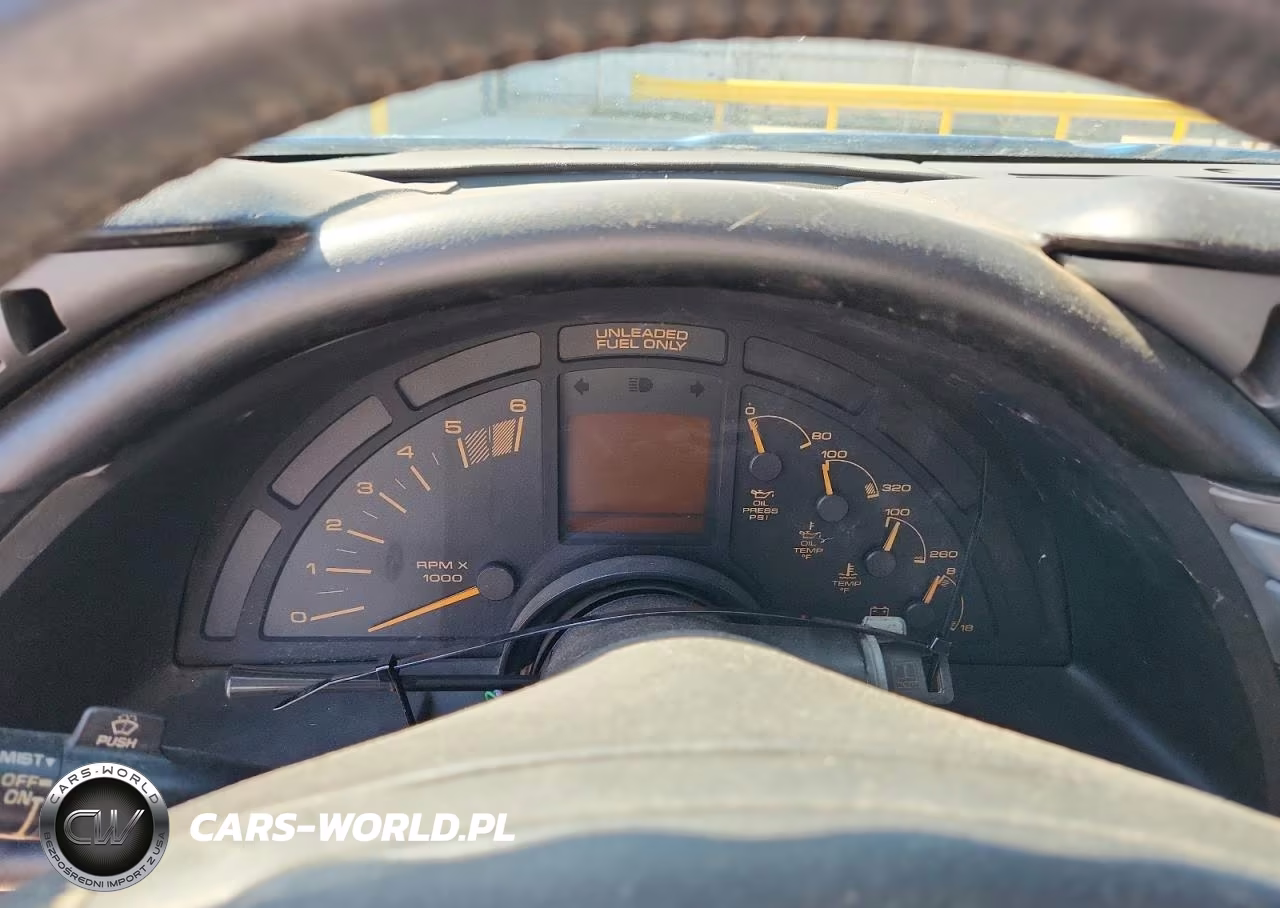 1990 Chevrolet Corvette VIN:1G1YY3385L5104398 - 9