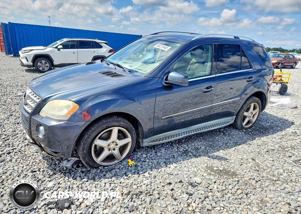 2011 Mercedes-Benz Ml 550 4Matic VIN:4JGBB7CB6BA691858 - 1