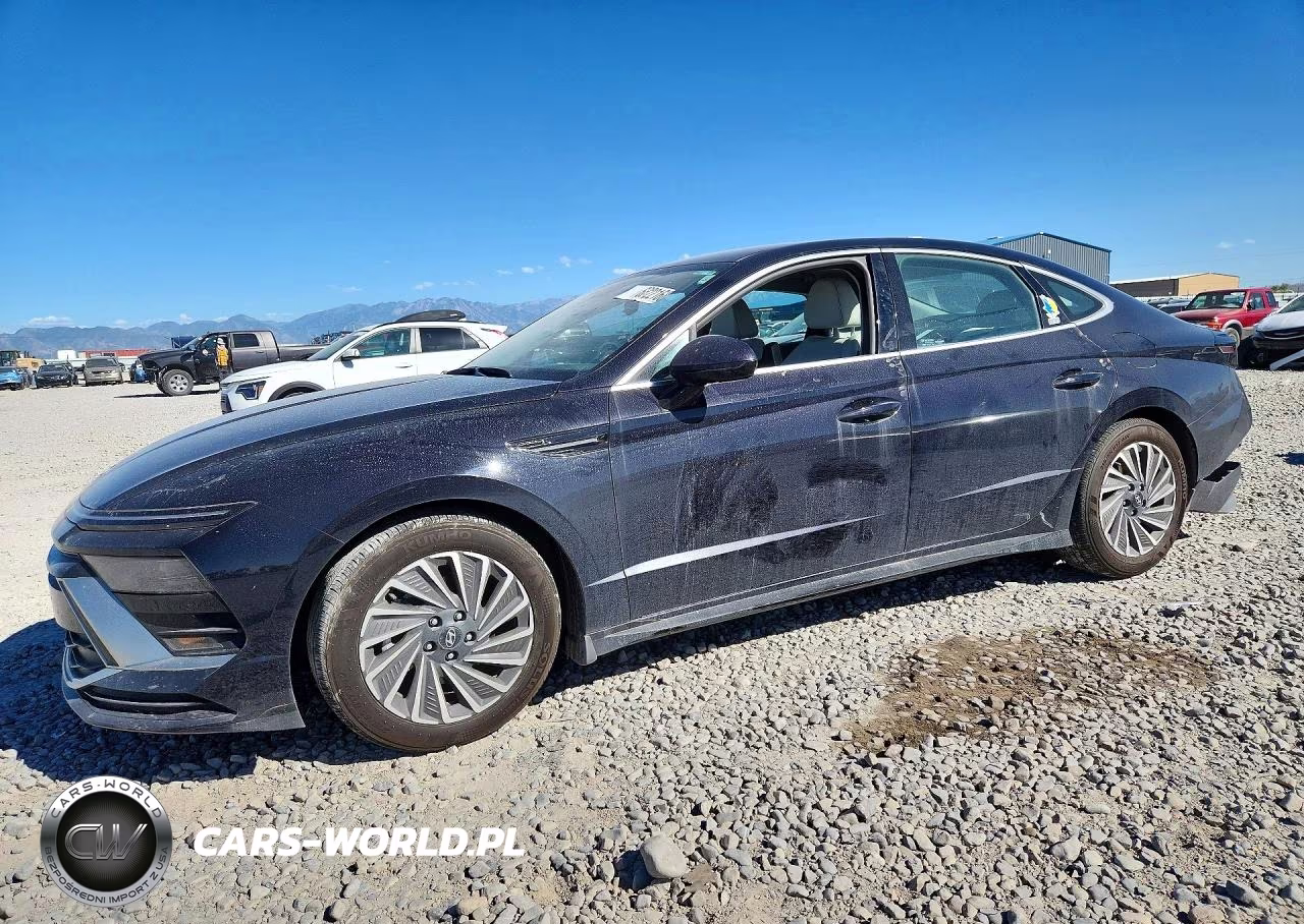 2025 Hyundai Sonata Hybrid Sel