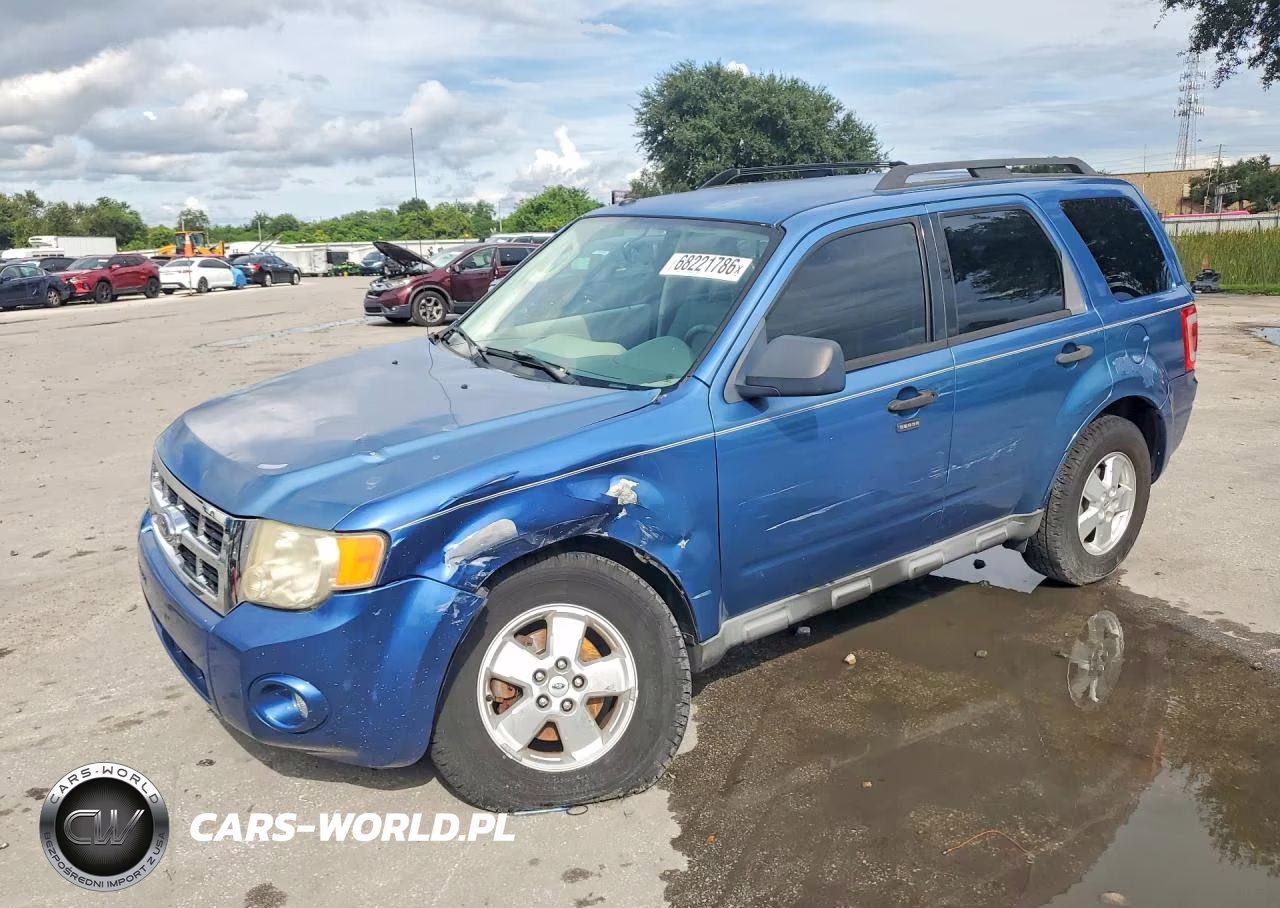 2010 Ford Escape Xlt VIN:1FMCU0DG9AKB89905 - 1