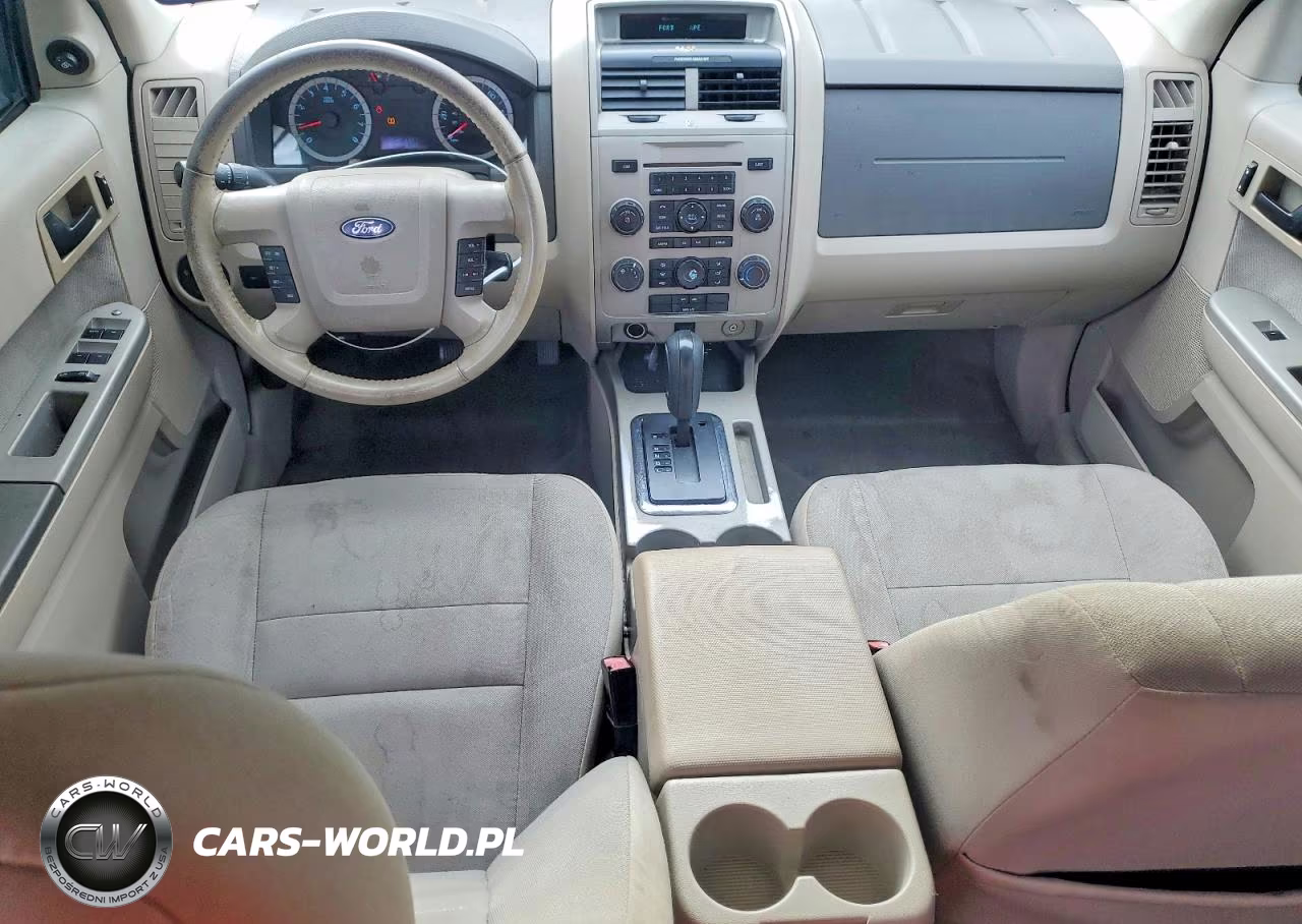 2010 Ford Escape Xlt VIN:1FMCU0DG9AKB89905 - 8