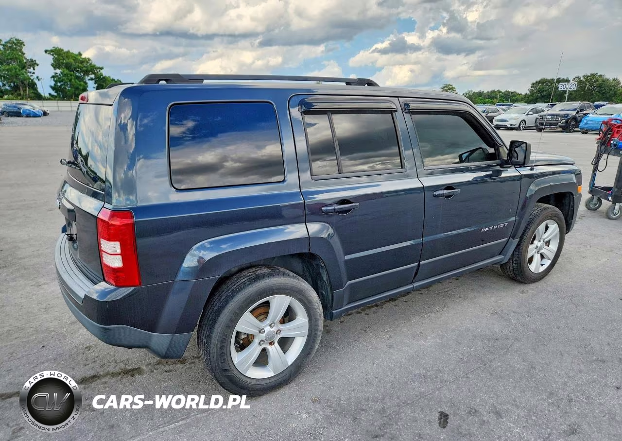 2014 Jeep Patriot Sport VIN:1C4NJRBB7ED712933 - 3