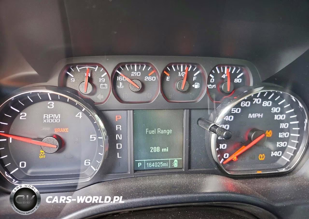 2017 Chevrolet Silverado C1500 VIN:1GCPCNEC2HF186073 - 9