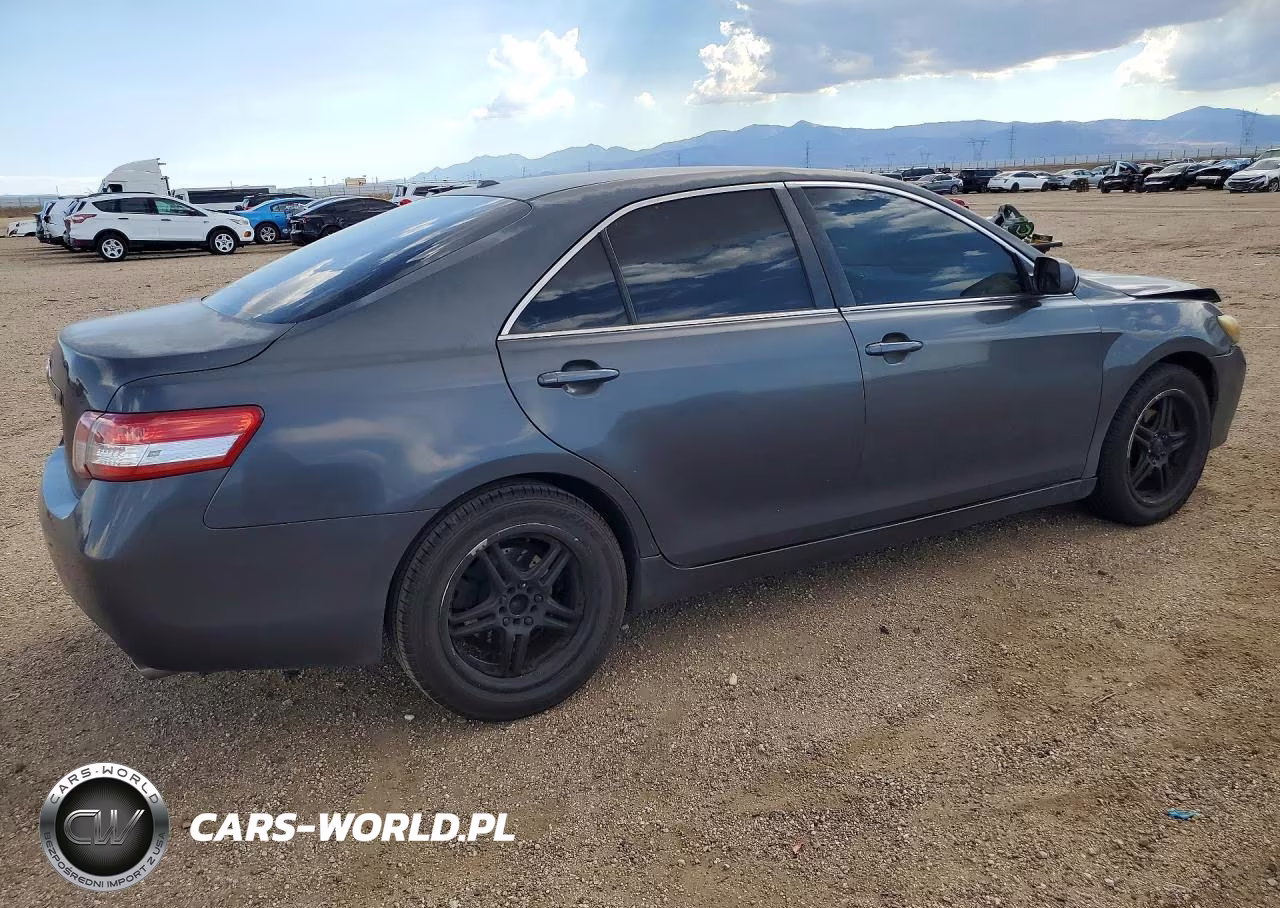 2010 Toyota Camry Le V6 VIN:4T1BK3EK8AU105325 - 3
