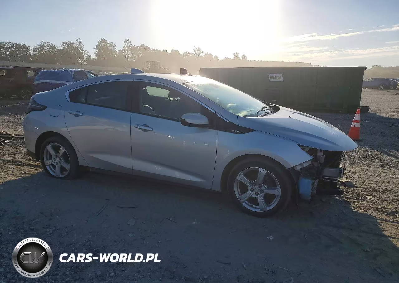 2018 Chevrolet Volt Lt VIN:1G1RC6S57JU110136 - 4