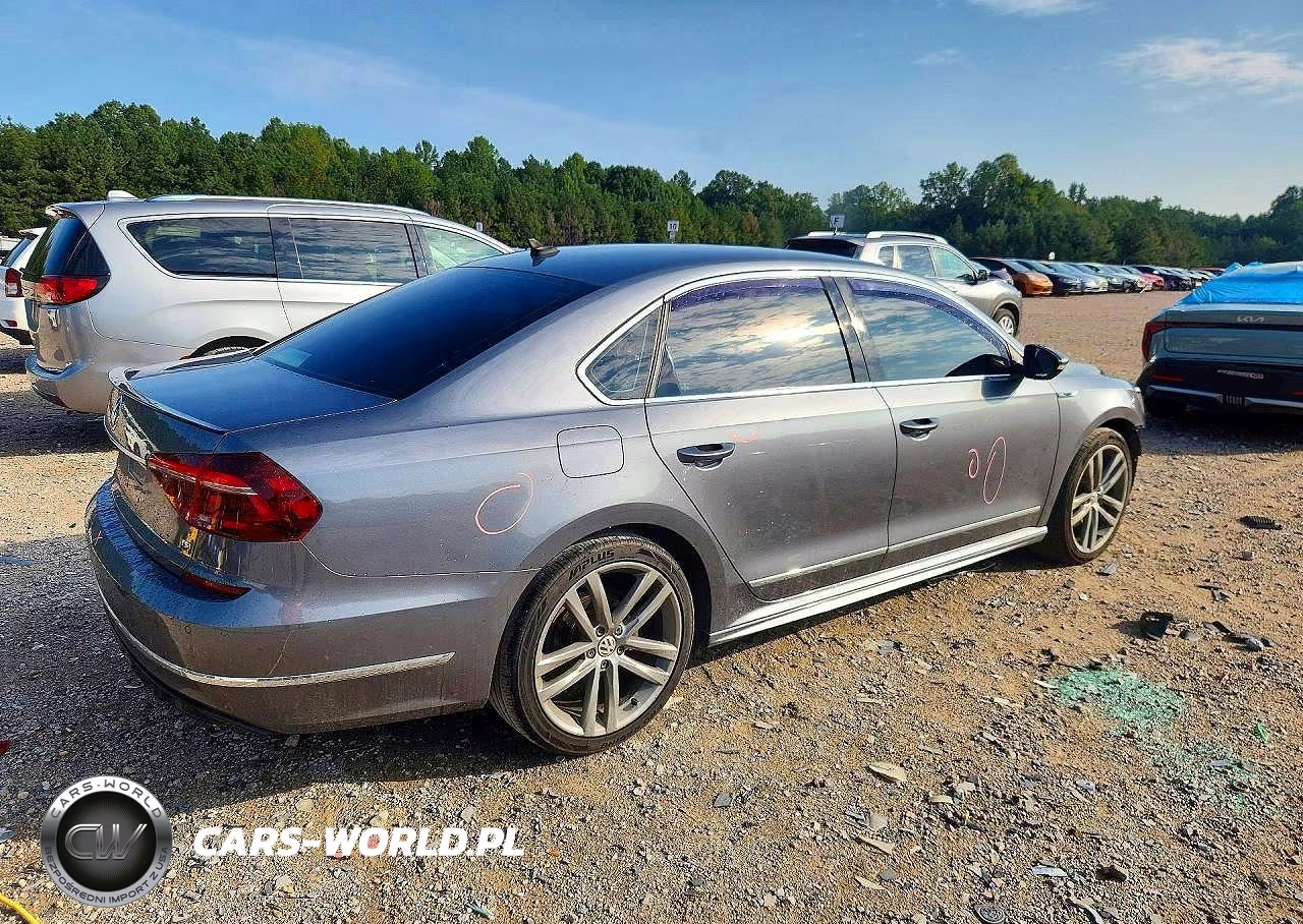 2019 Volkswagen Passat Se R-Line VIN:1VWMA7A30KC001888 - 3