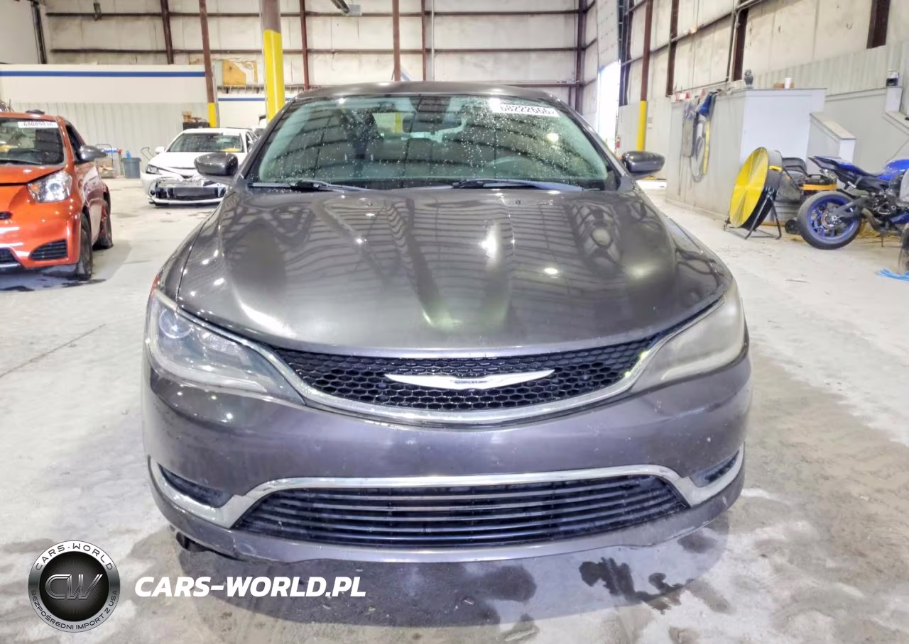 2015 Chrysler 200 Limited VIN:1C3CCCAB5FN559453 - 5