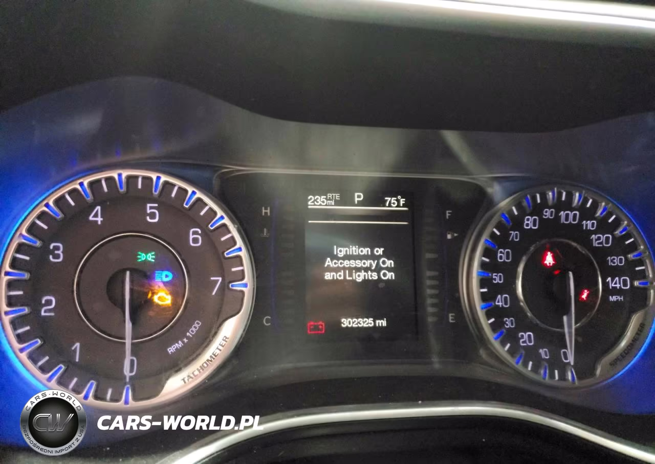 2015 Chrysler 200 Limited VIN:1C3CCCAB5FN559453 - 9