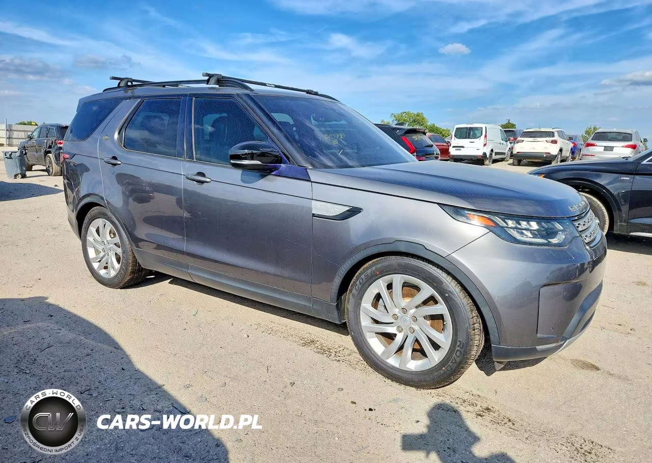 2017 Land Rover Discovery Hse VIN:SALRRBBV5HA042504 - 4