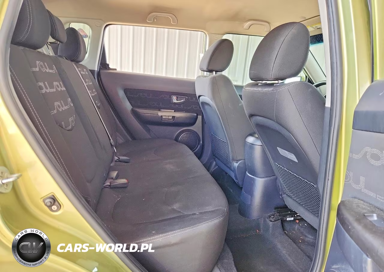 2012 Kia Soul + VIN:KNDJT2A62C7477776 - 10