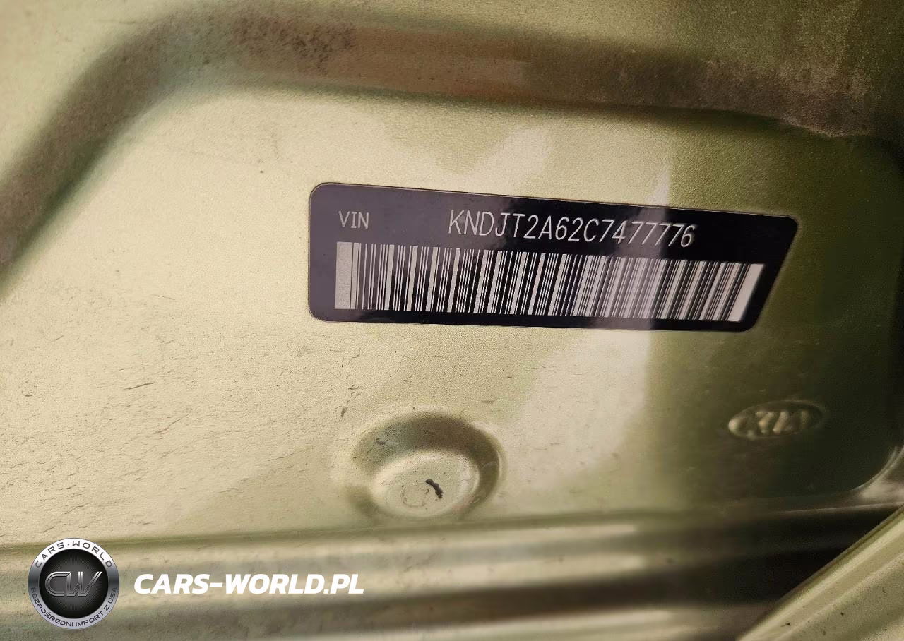 2012 Kia Soul + VIN:KNDJT2A62C7477776 - 12