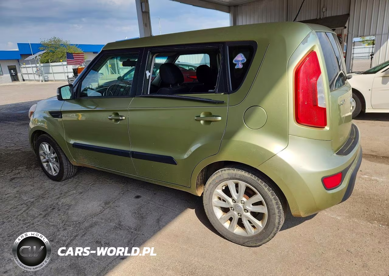 2012 Kia Soul + VIN:KNDJT2A62C7477776 - 2