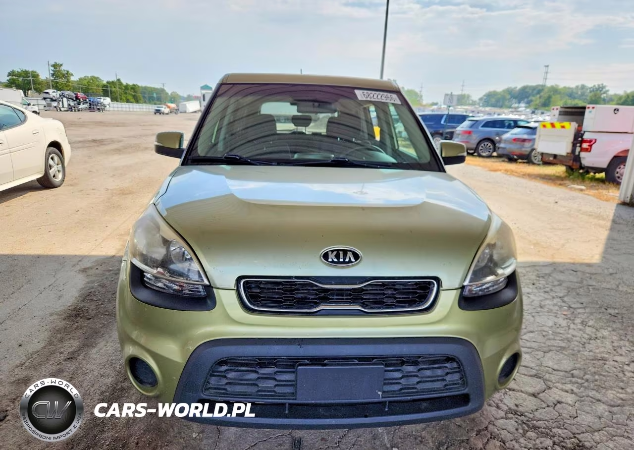 2012 Kia Soul + VIN:KNDJT2A62C7477776 - 5