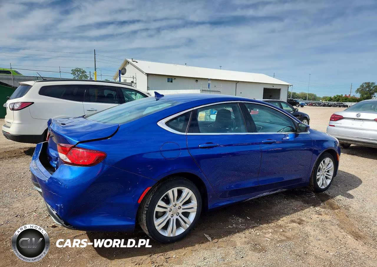 2015 Chrysler 200 Limited VIN:1C3CCCAB8FN618303 - 3