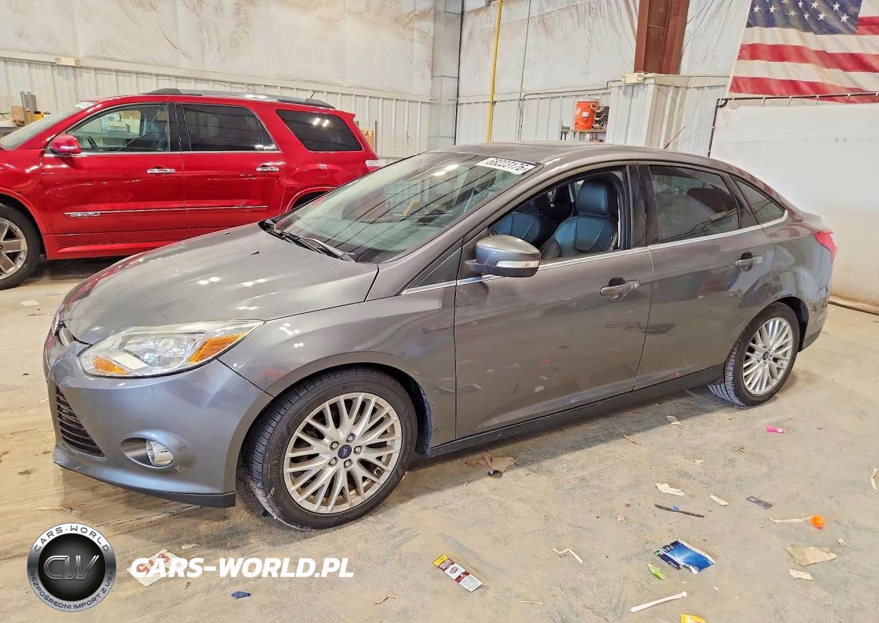 2012 Ford Focus Sel VIN:1FAHP3H21CL421756 - 1