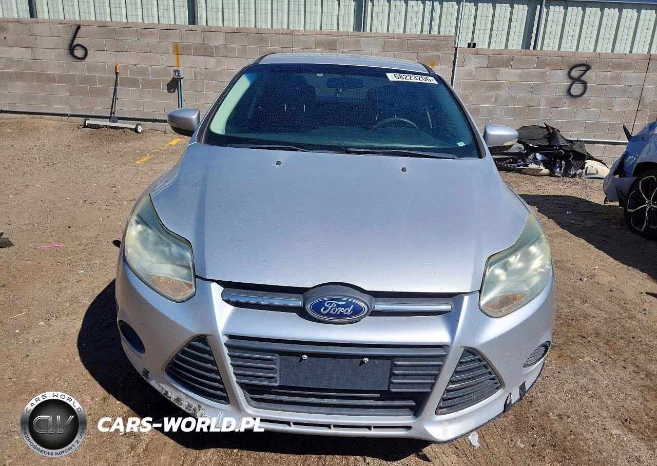 2014 Ford Focus Se VIN:1FADP3F22EL254019 - 5