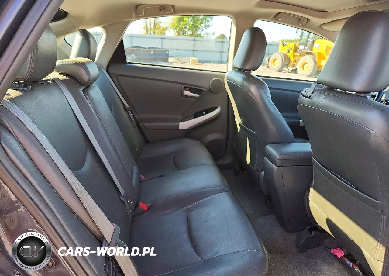 2011 Toyota Prius Four VIN:JTDKN3DU3B5349264 - 10