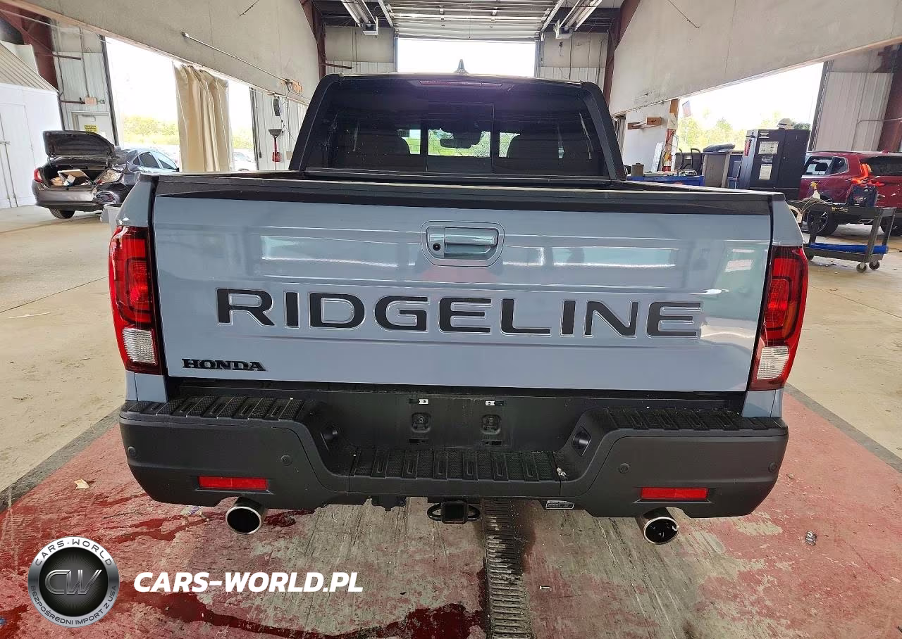 2026 Honda Ridgeline Black Edition VIN:5FPYK3F88TB005942 - 6