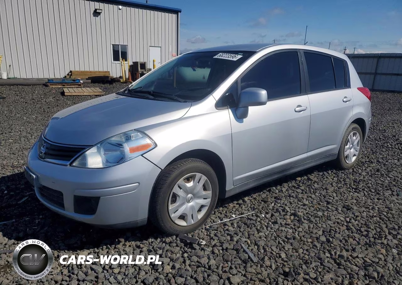 2010 Nissan Versa 1.8 S