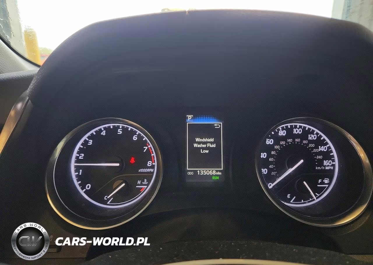 2018 Toyota Camry Le VIN:4T1B11HK2JU034125 - 9