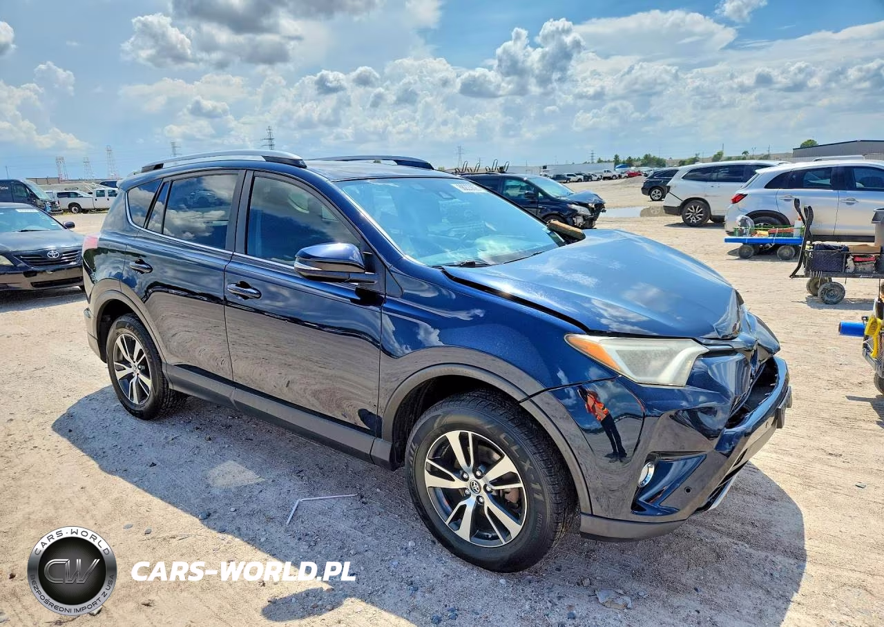 2018 Toyota Rav4 Xle VIN:JTMWFREVXJJ729362 - 4