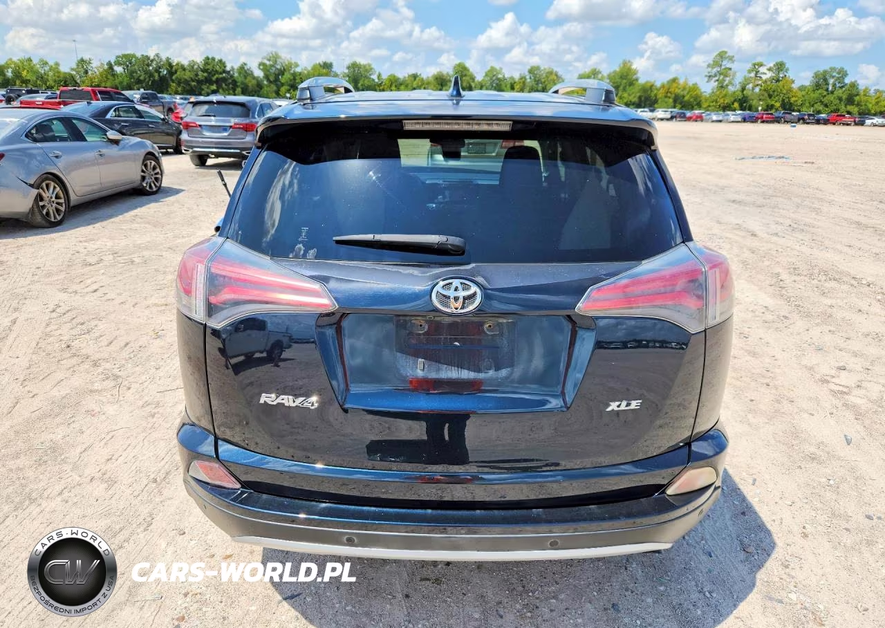 2018 Toyota Rav4 Xle VIN:JTMWFREVXJJ729362 - 6