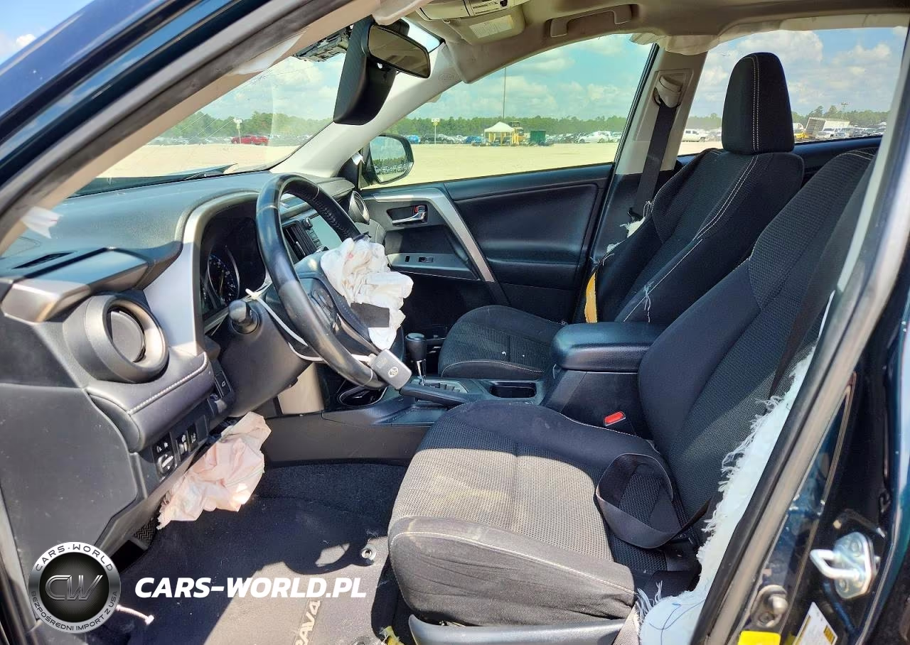 2018 Toyota Rav4 Xle VIN:JTMWFREVXJJ729362 - 7