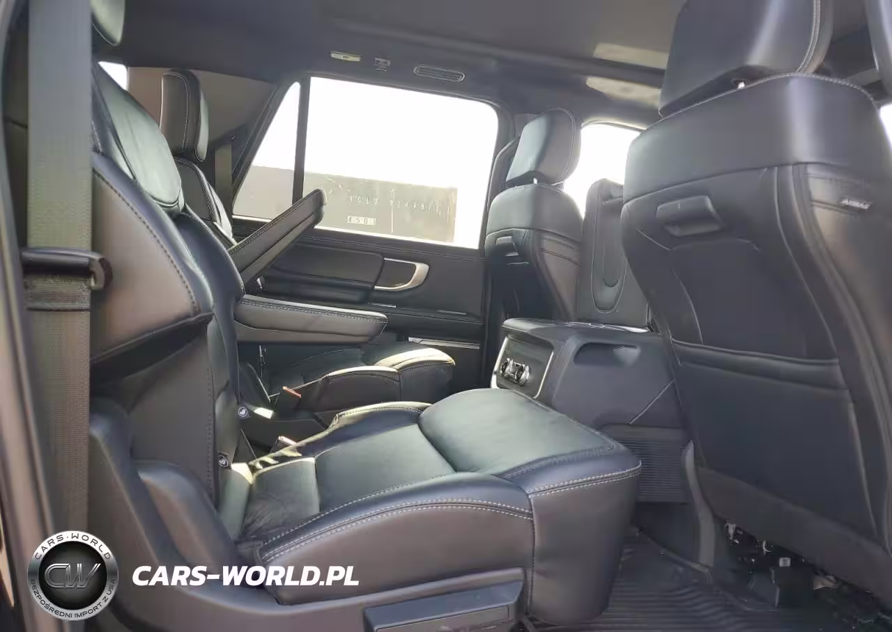 2025 Ford Expedition Max Platinum VIN:1FMJK1M83SEA33788 - 11