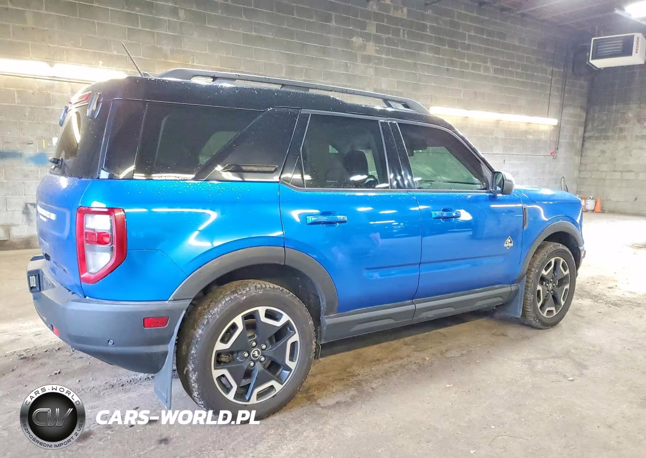 2022 Ford Bronco Sport Outer Banks VIN:3FMCR9C60NRD72125 - 3