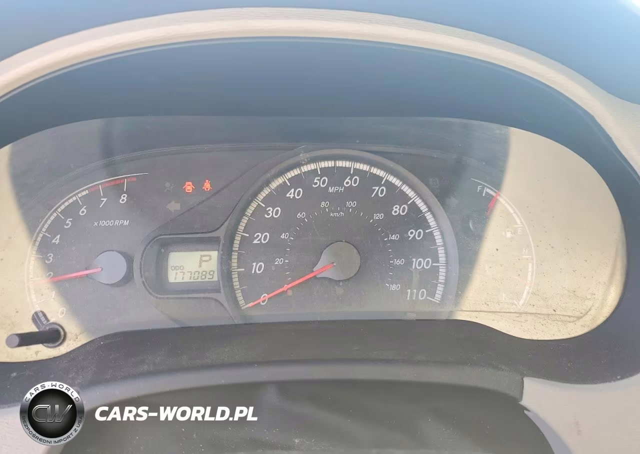 2014 Toyota Sienna L 7-Passenger VIN:5TDZK3DC2ES521197 - 9
