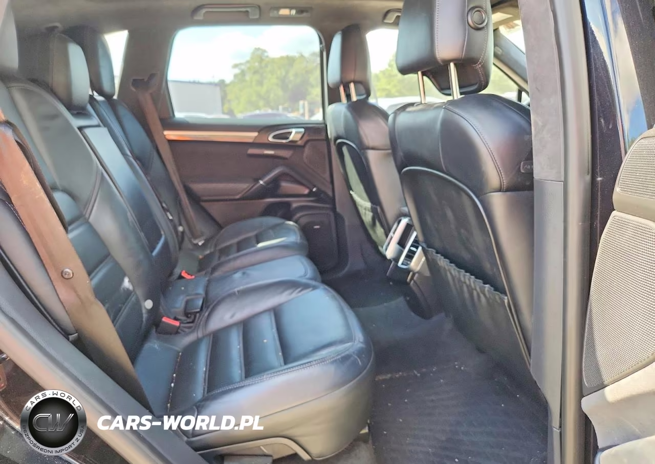 2014 Porsche Cayenne Gts VIN:WP1AD2A23ELA73548 - 11