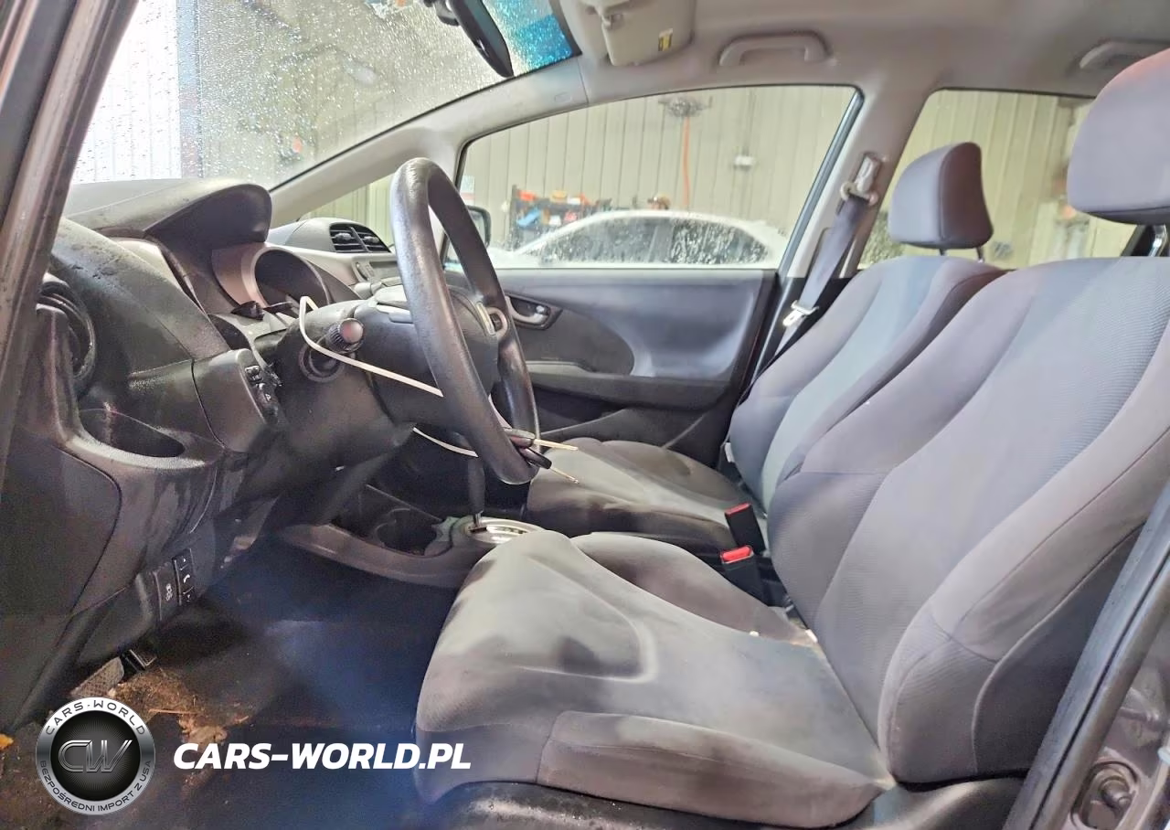 2013 Honda Fit VIN:JHMGE8H38DC034400 - 7