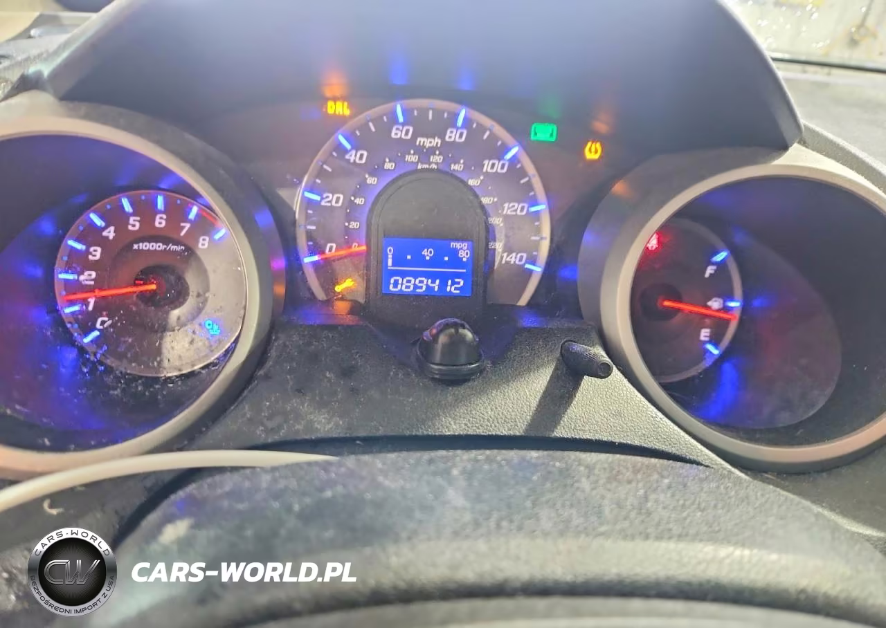 2013 Honda Fit VIN:JHMGE8H38DC034400 - 9