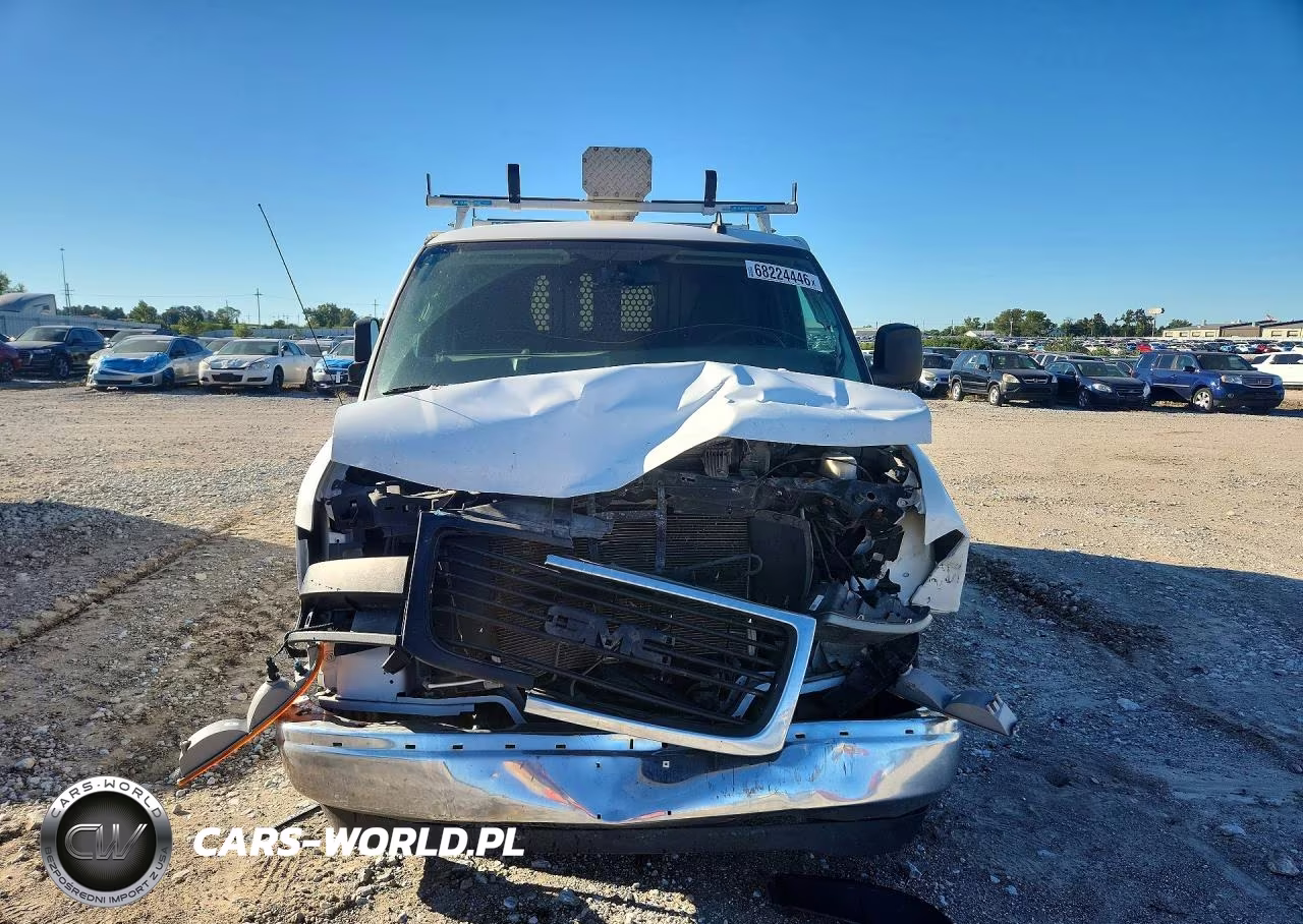 2019 GMC Savana G2500 VIN:1GTW7AFG6K1340041 - 5