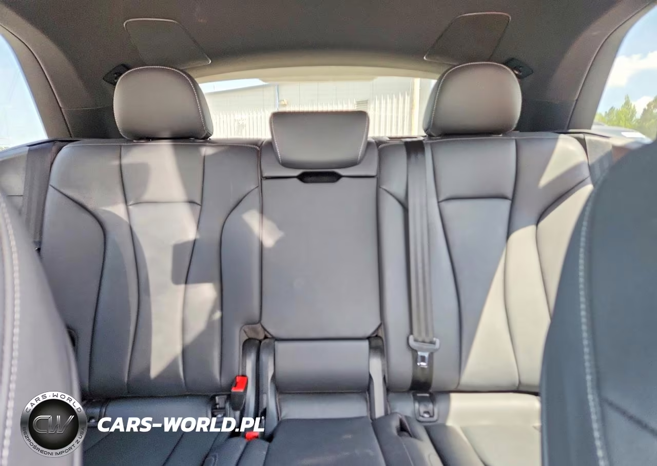 2021 Audi Q8 Premium Plus S-Line VIN:WA1EVAF18MD032443 - 10