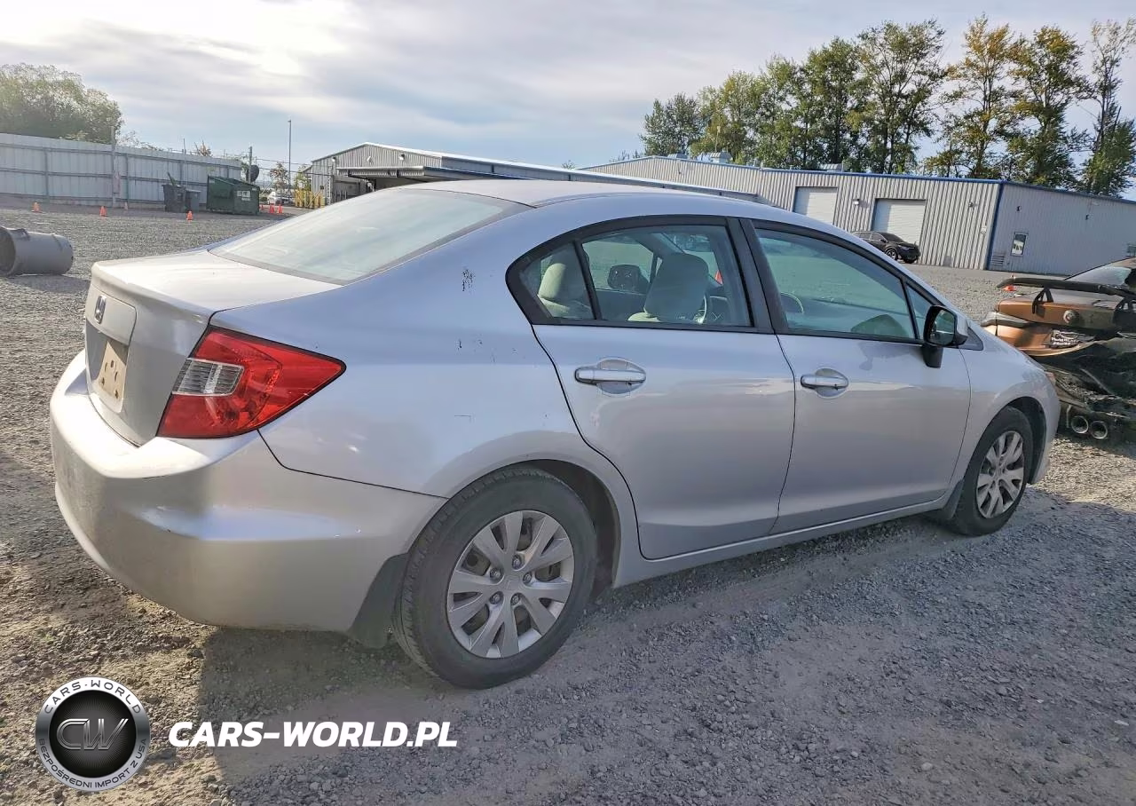 2012 Honda Civic Lx VIN:19XFB2F56CE320485 - 3