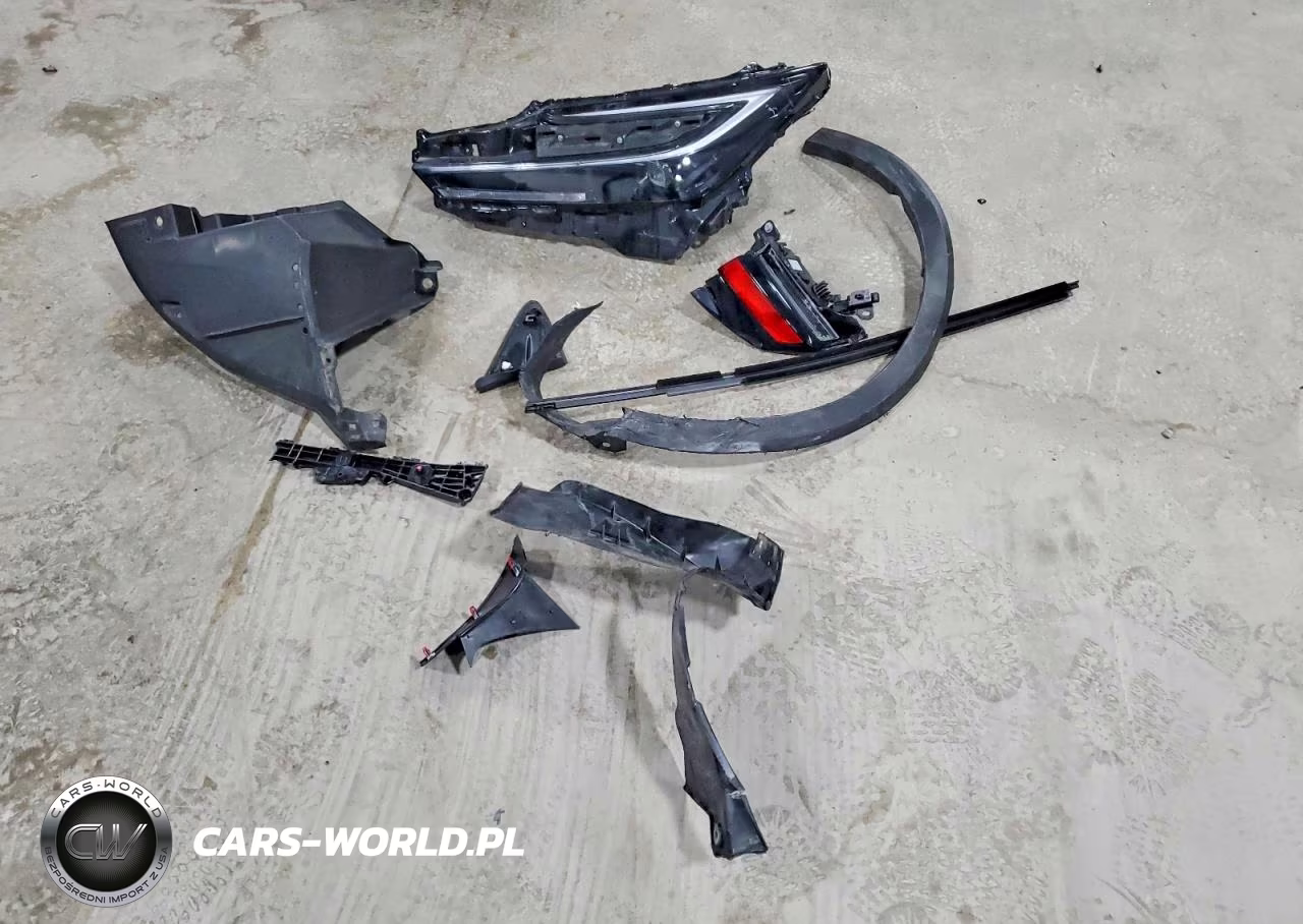 2026 Toyota Prius Le VIN:JTDACAAU5T3067764 - 12