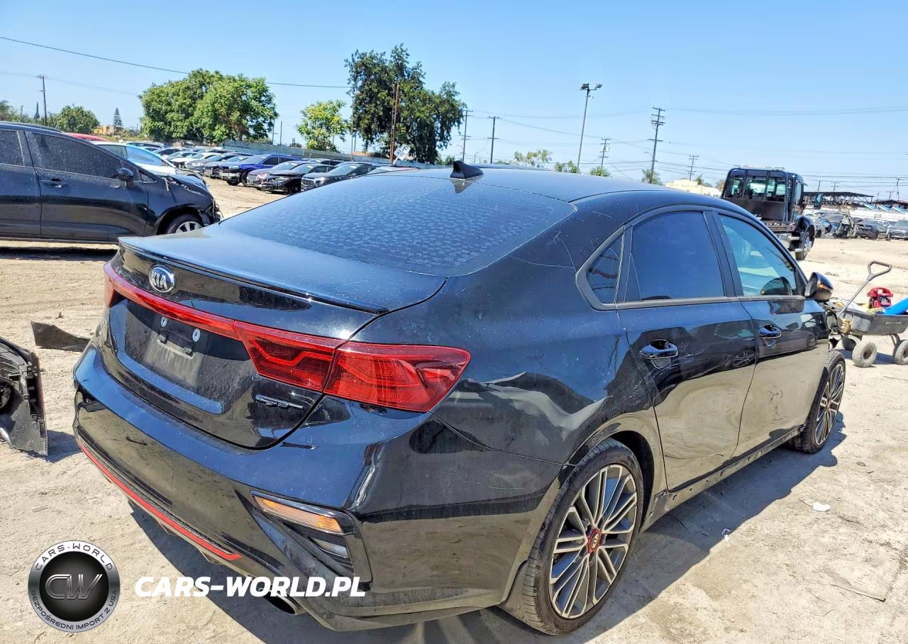 2021 Kia Forte Gt VIN:3KPF44AC4ME412157 - 3