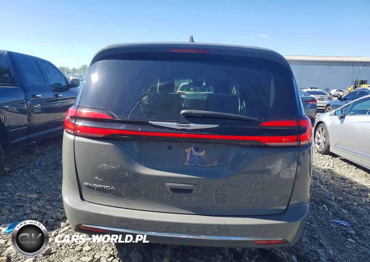 2022 Chrysler Pacifica Touring L VIN:2C4RC1BG6NR191810 - 6