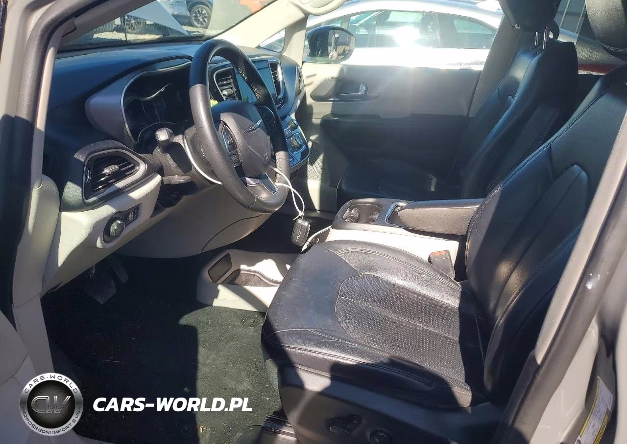 2022 Chrysler Pacifica Touring L VIN:2C4RC1BG6NR191810 - 7