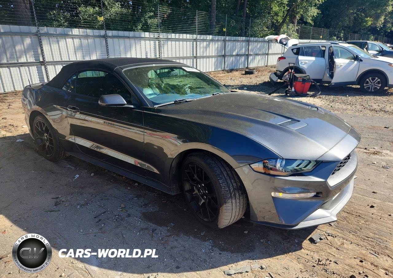 2018 Ford Mustang VIN:1FATP8UH6J5174057 - 4