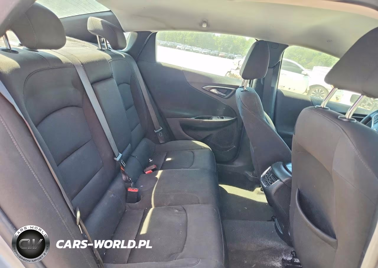 2020 Chevrolet Malibu Lt VIN:1G1ZD5ST8LF104990 - 10
