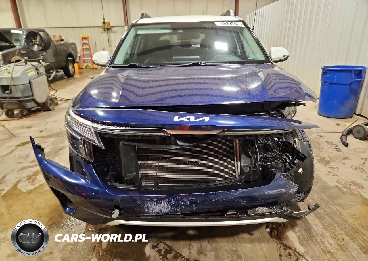 2023 Kia Seltos Nightfall VIN:KNDEUCA27P7418570 - 5
