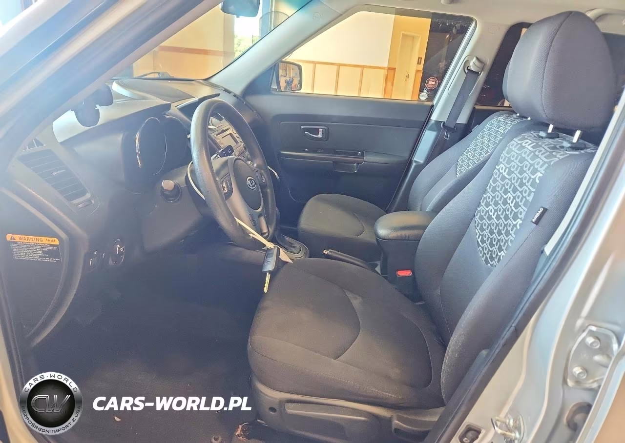 2011 Kia Soul + VIN:KNDJT2A28B7721698 - 7