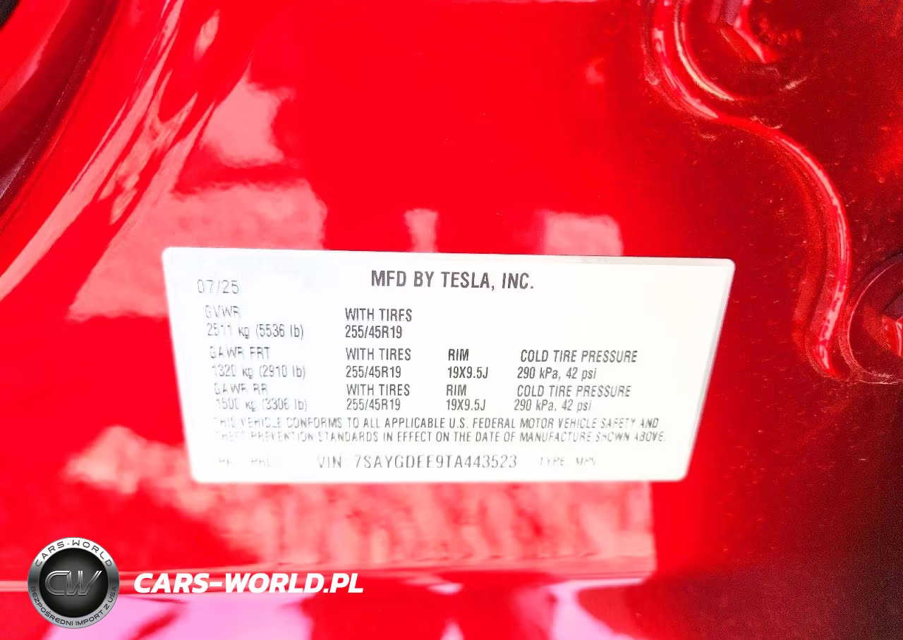 2026 Tesla Model Y VIN:7SAYGDEE9TA443523 - 12