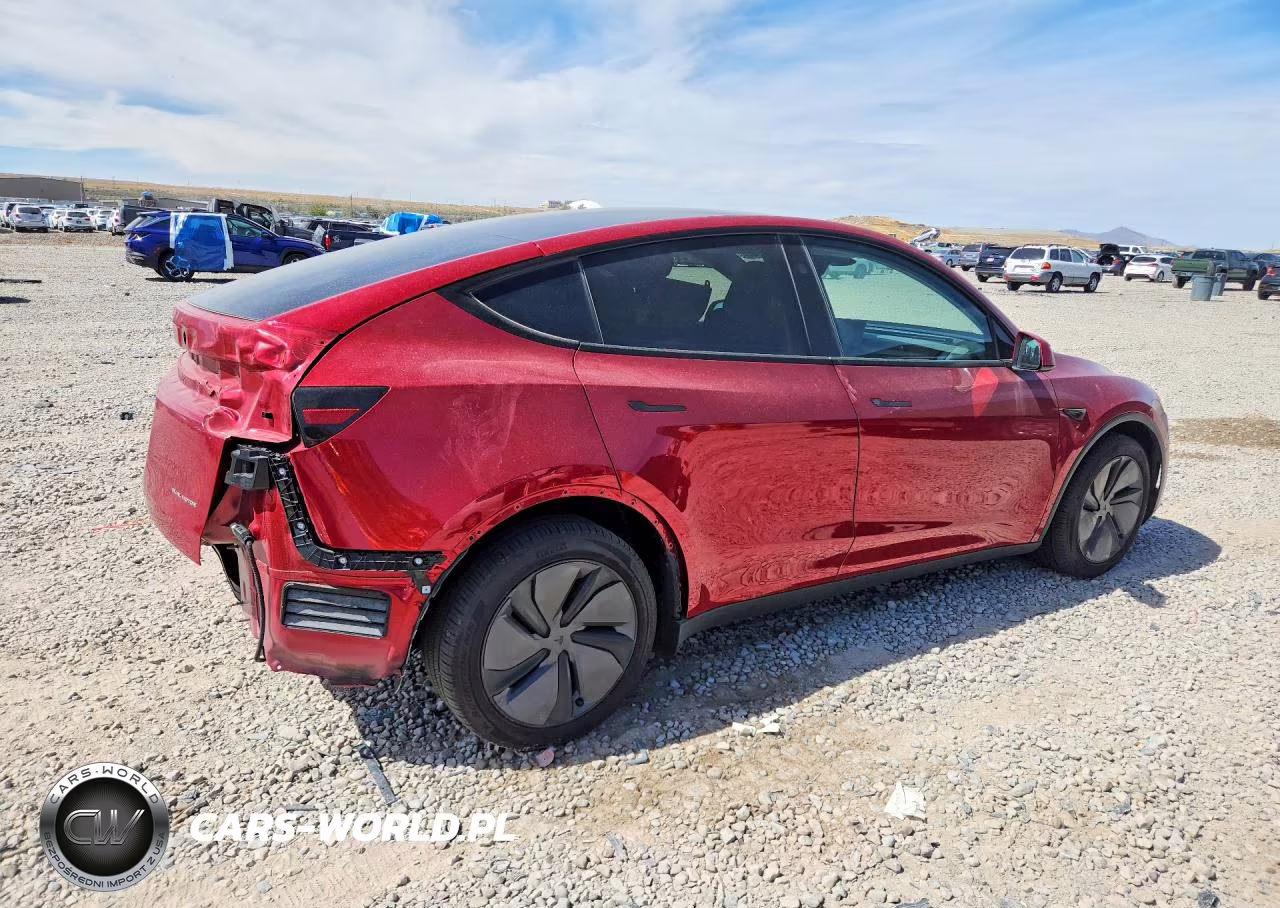 2026 Tesla Model Y VIN:7SAYGDEE9TA443523 - 3