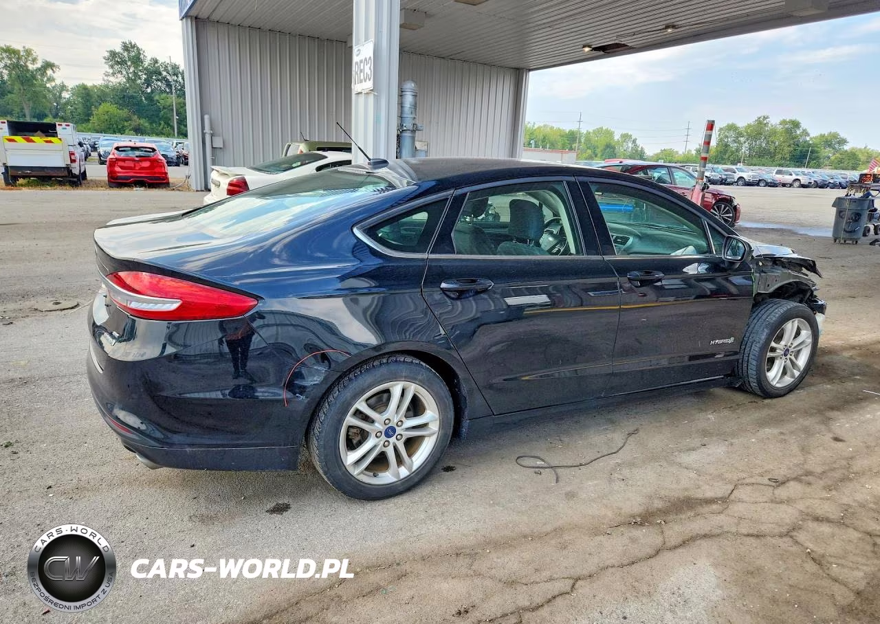 2018 Ford Fusion Se Hybrid VIN:3FA6P0LUXJR247893 - 3