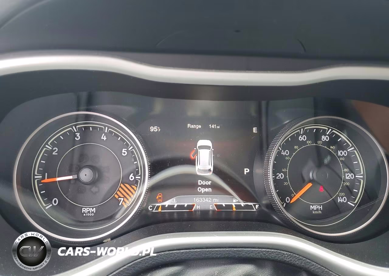 2015 Jeep Cherokee Limited VIN:1C4PJLDB8FW738157 - 9