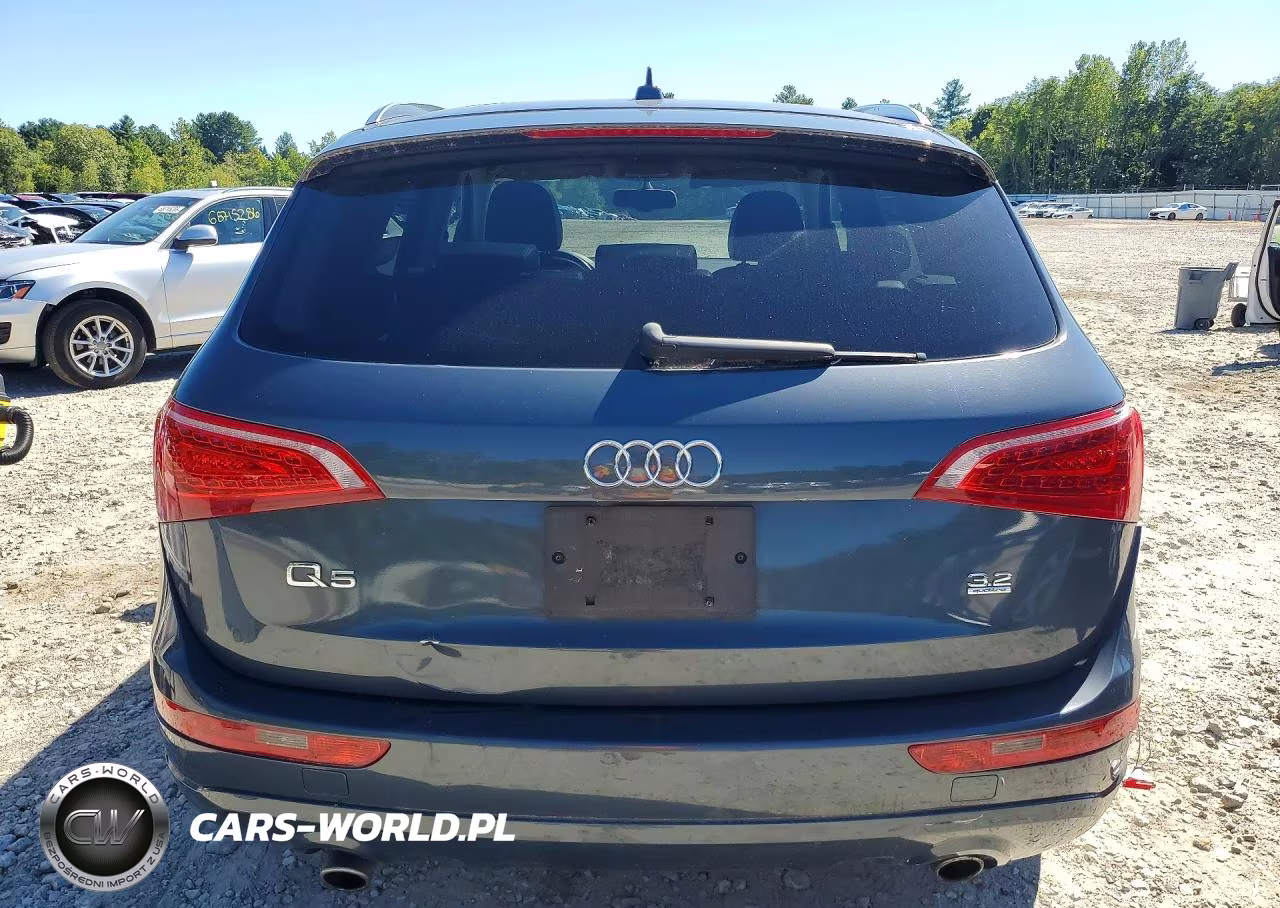 2010 Audi Q5 Premium Plus VIN:WA1LKAFP6AA094179 - 6